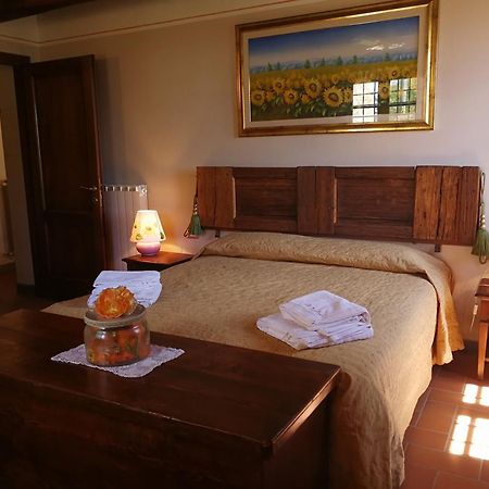 Residence Il Poggiolino Montecarelli Room photo
